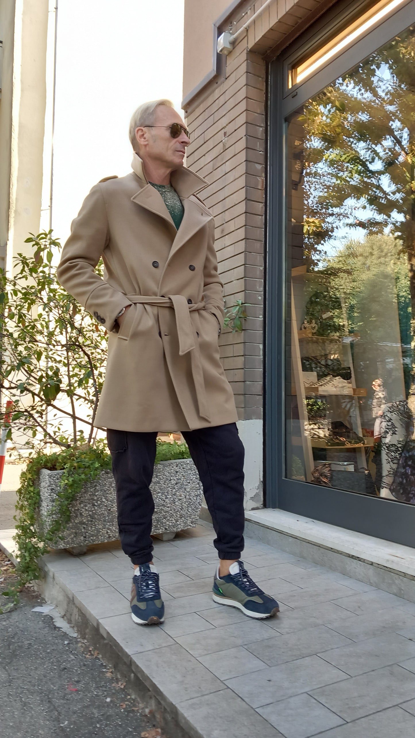 Over_D Cappotto tipo trench