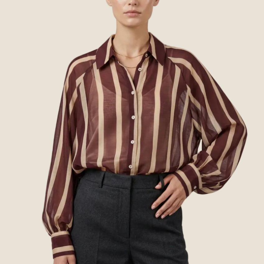 Camicia a righe con maniche ampie e colletto classico