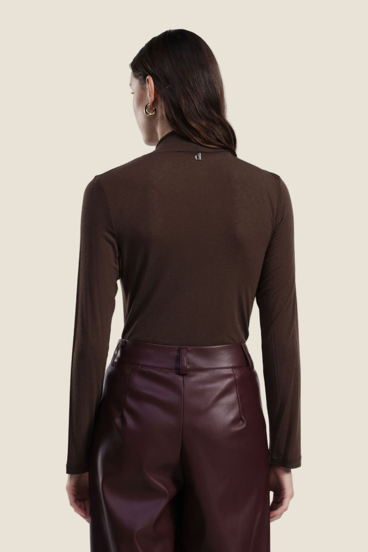 Dixie Top con drappeggio anteriore e maniche lunghe