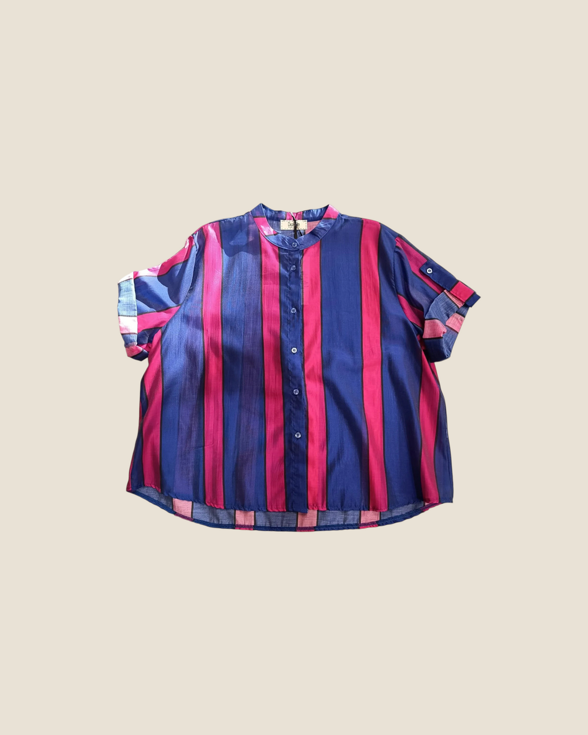 Madison Shop Dafne short-sleeve shirt in blue and pink vertical stripes with a mandarin collar and waist knot detail.