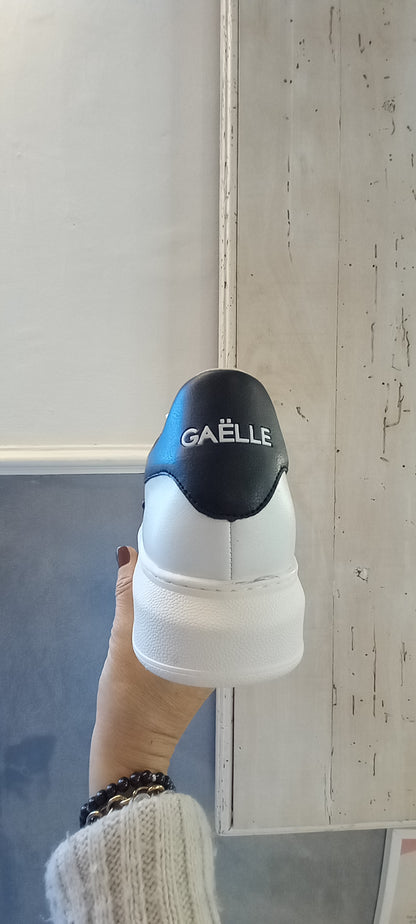 Gaelle Paris-Sneakers borchie