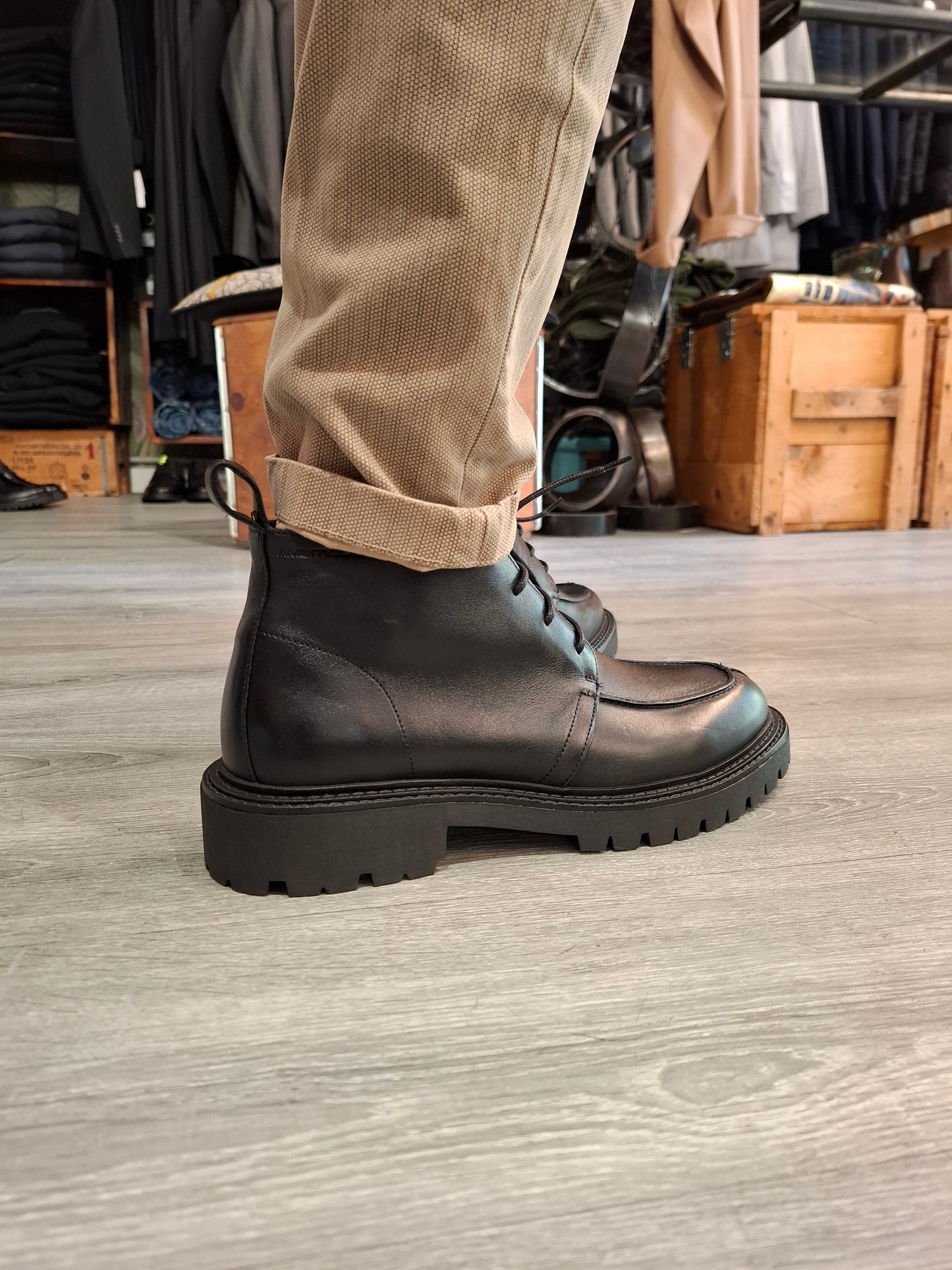 Ambitious brand-Vet lace up warm boot