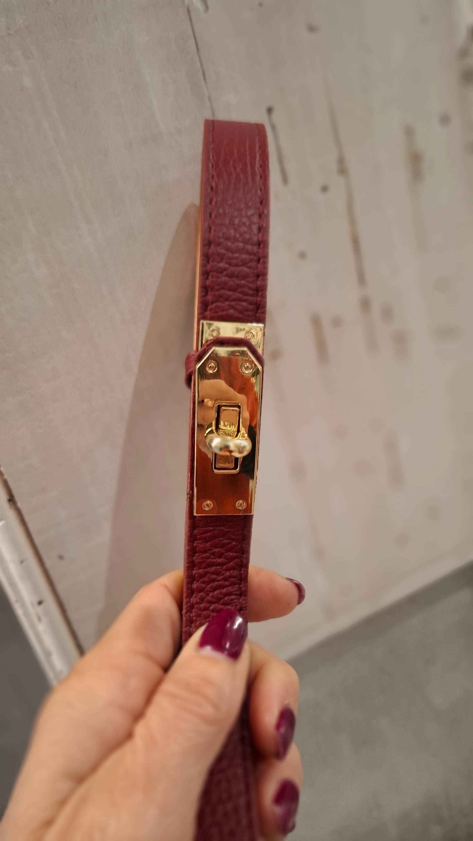 Dafne cintura fibbia tipo Hermes