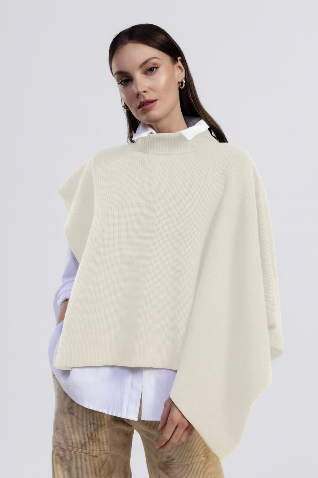 Dixie Maglione poncho ampio con collo alto