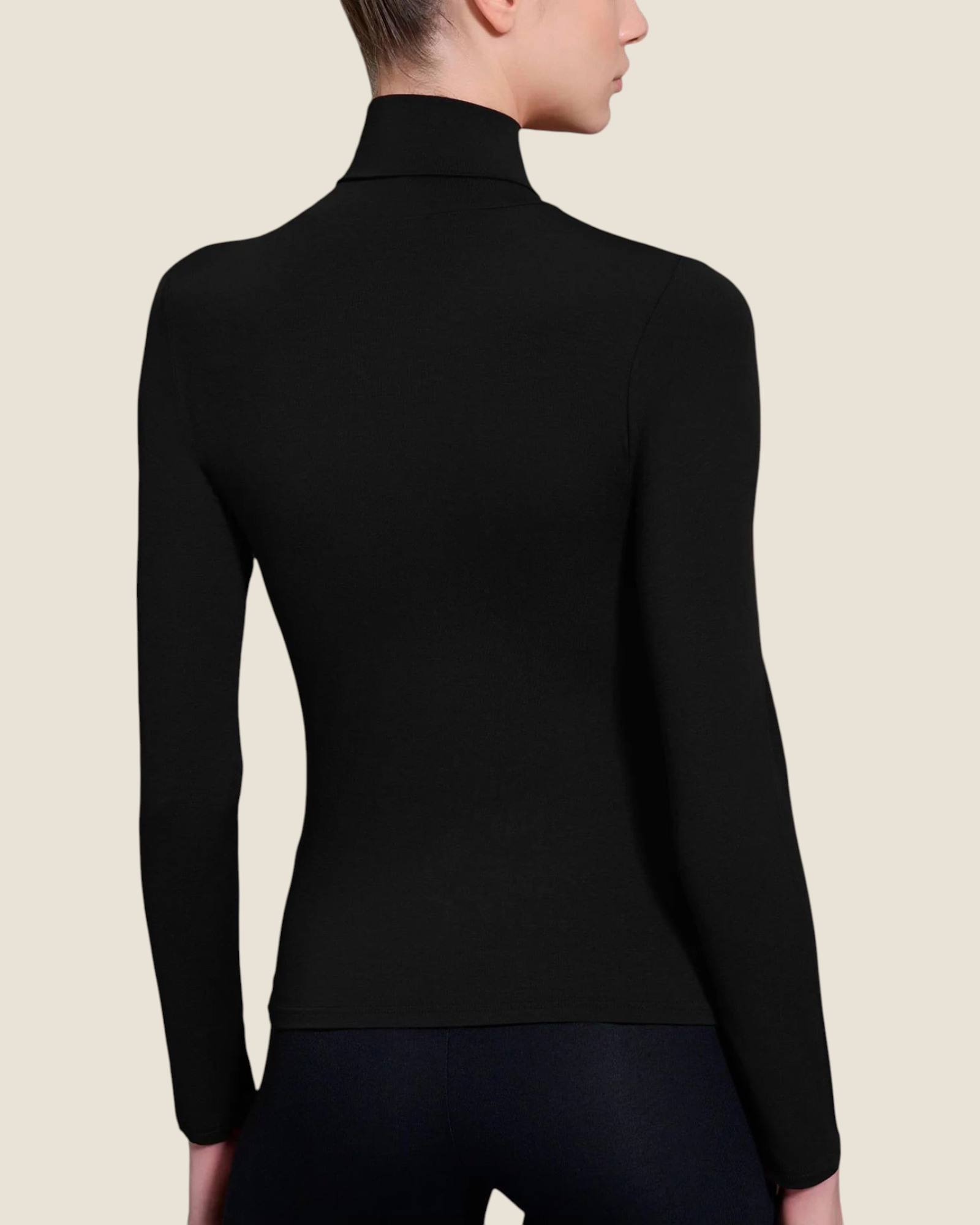 Maglietta a dolcevita nera Ragno in misto lana Tenderwool, vestibilità skinny a manica lunga da Madison Shop