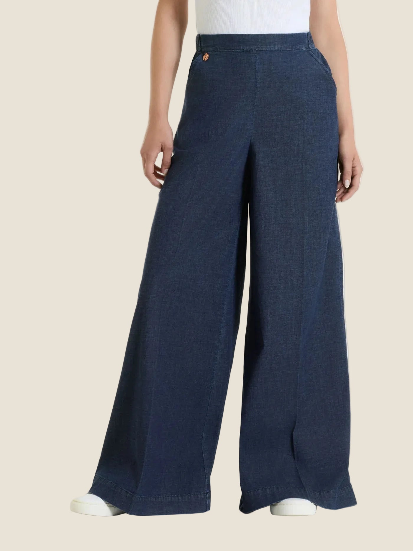 Ragno - Jeans a palazzo con tasche e vita piatta in Super Light Denim