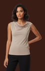 Maglia smanicata Madison Shop color tortora con scollo a barchetta asimmetrico in viscosa e poliestere