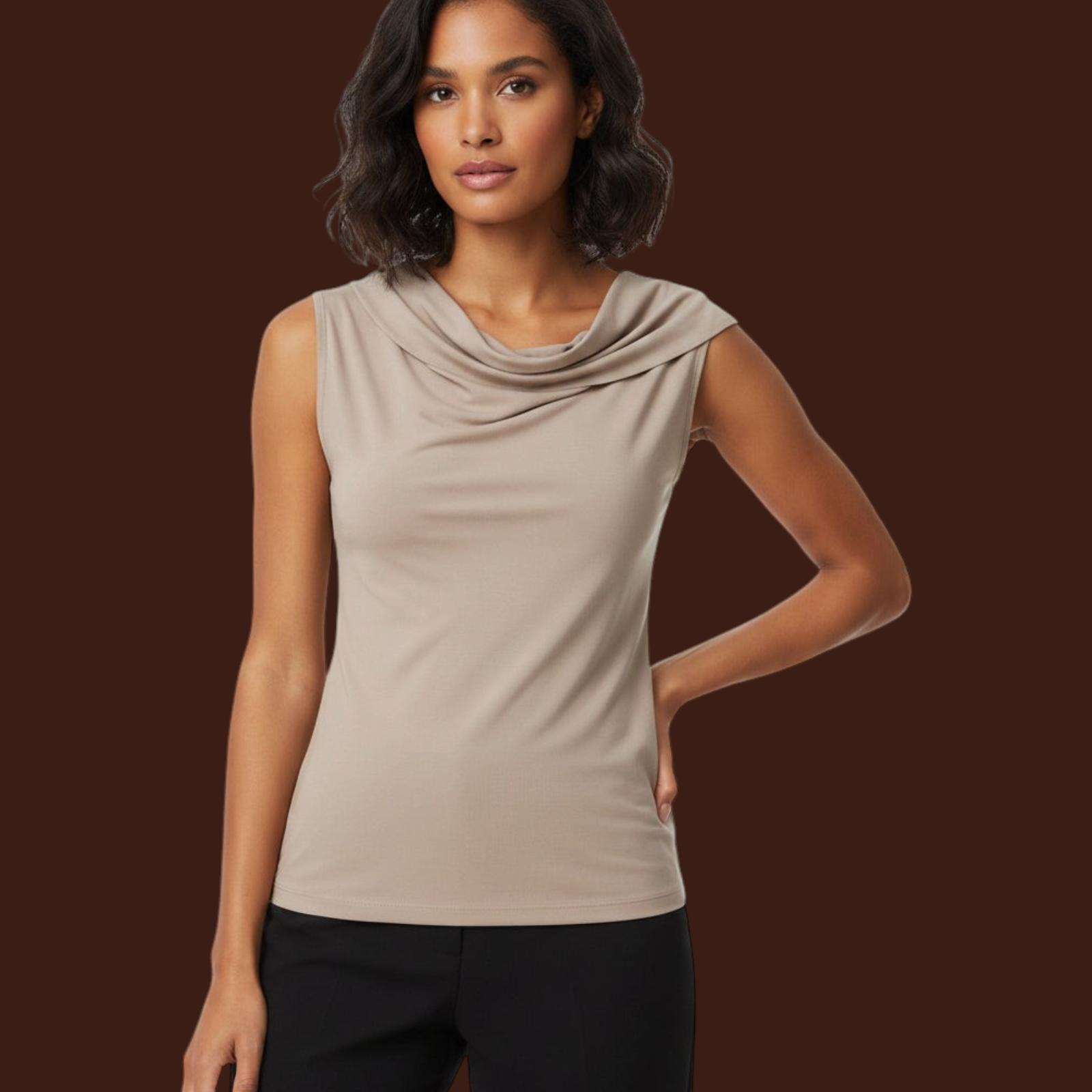 Maglia smanicata Madison Shop color tortora con scollo a barchetta asimmetrico in viscosa e poliestere