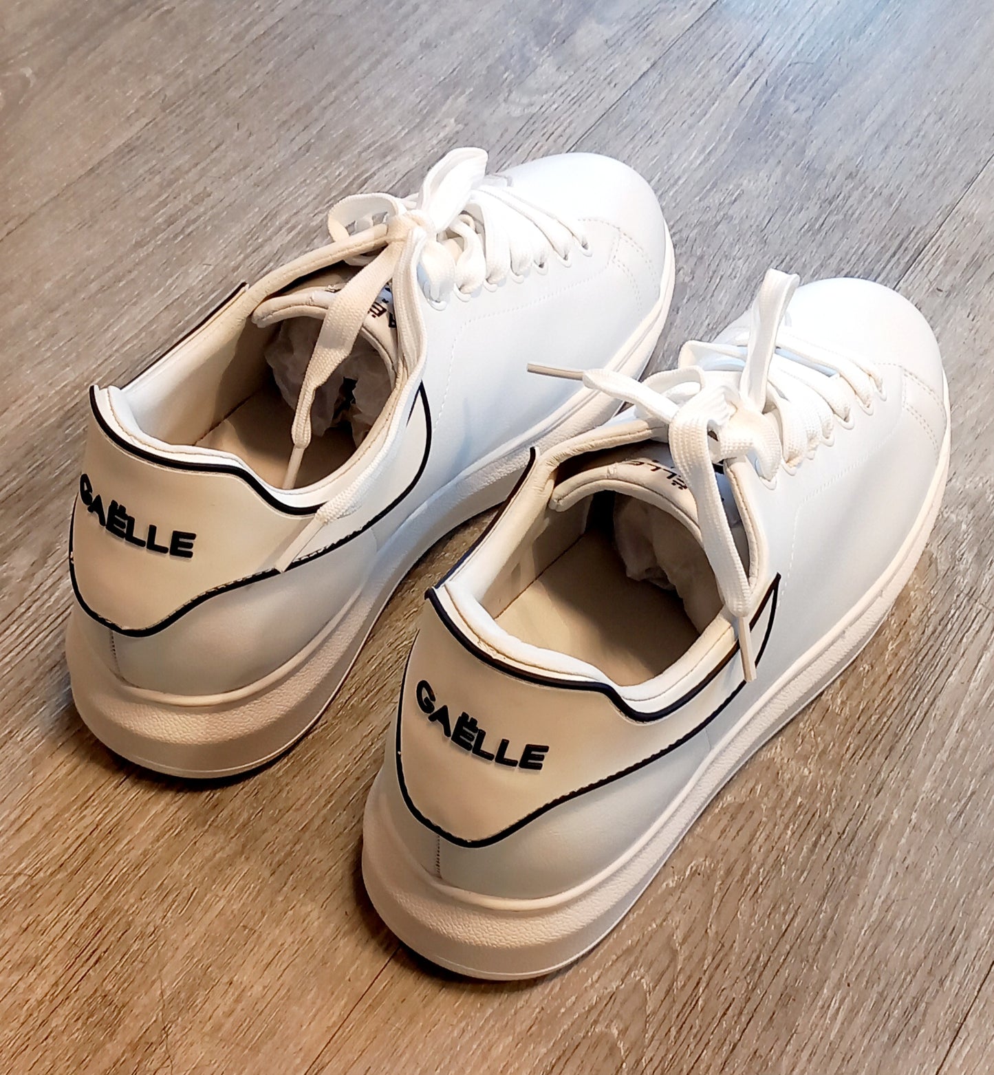 Gaelle Paris-Sneakers