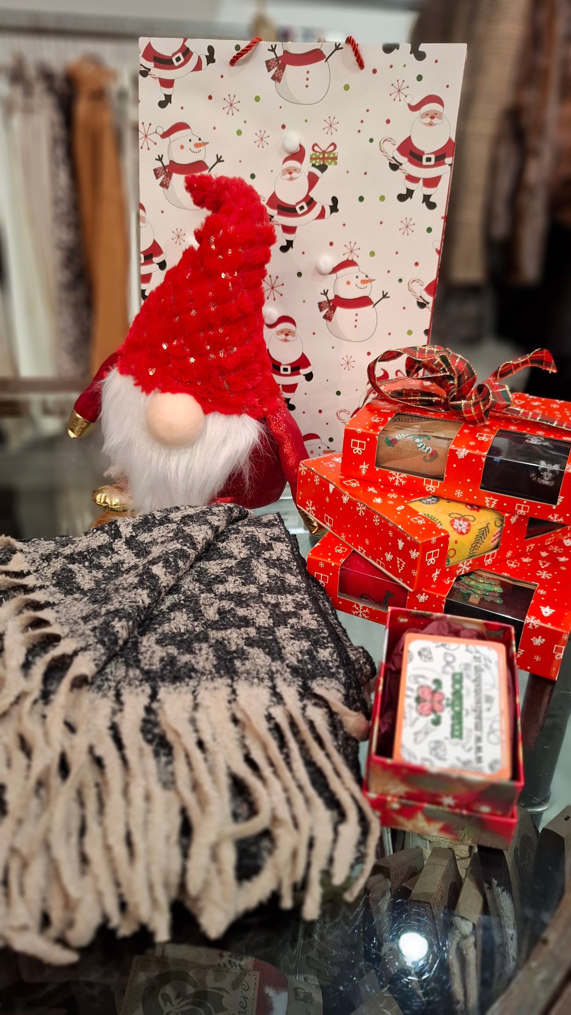 Madison shop Xmas box medium donna