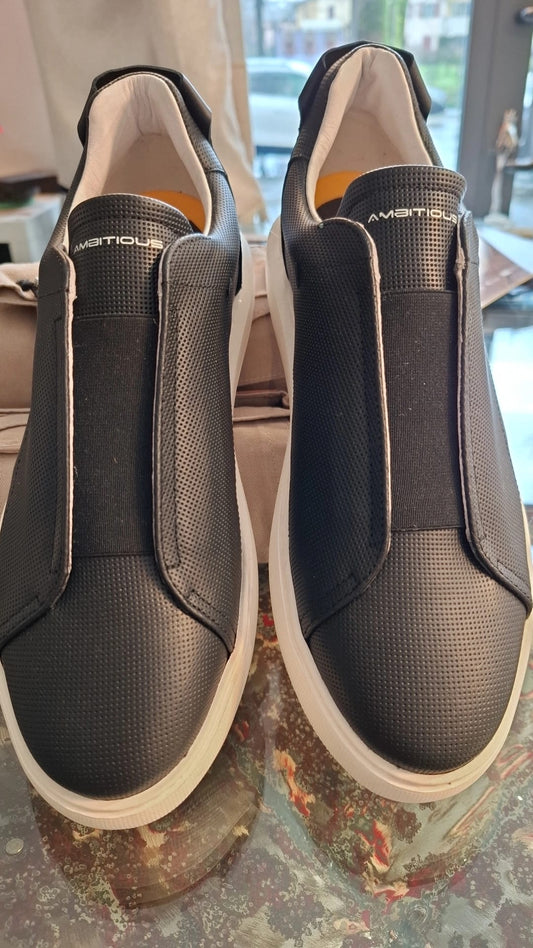 Ambitious-sneaker slip-on