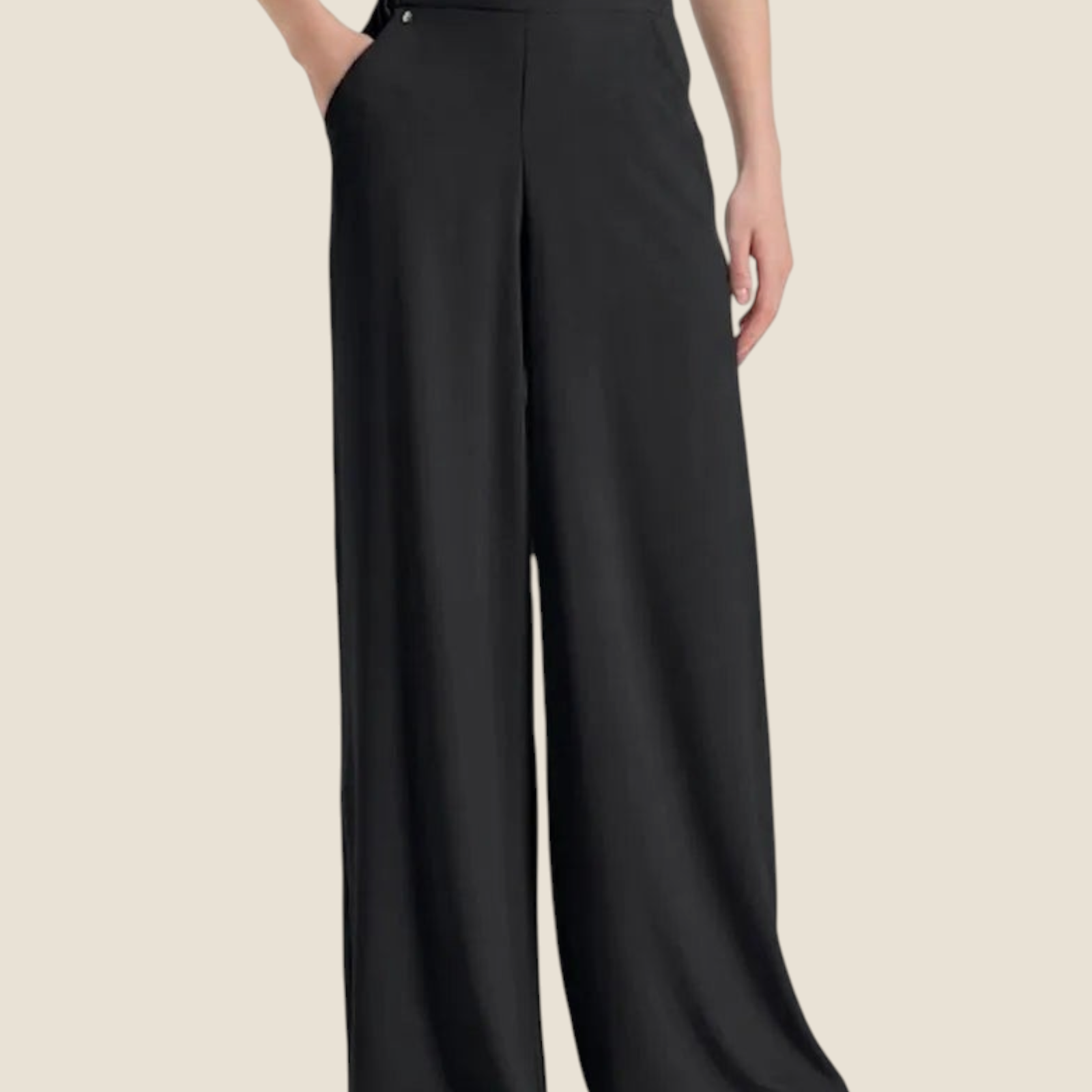 Pantalone a palazzo nero Madison Shop in voile stretch con vita elasticizzata e tasche laterali, vestibilità ampia.
